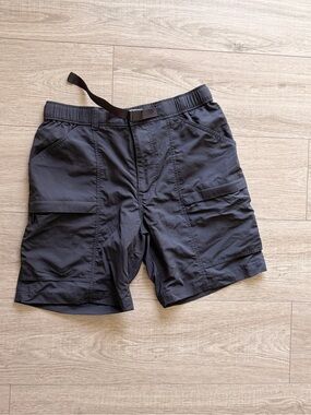Uniqlo Men’s Utility Cargo Shorts Black Size S Nylon Adjustable Belt